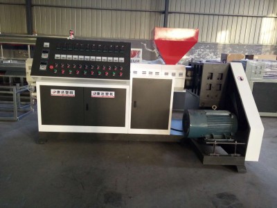 塑料擠出機(jī)價(jià)格