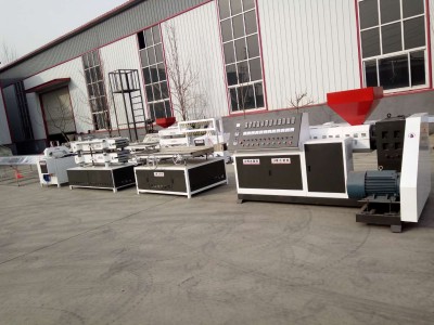 塑料擠出機(jī)推薦