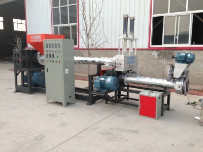 塑料擠出機(jī)使用