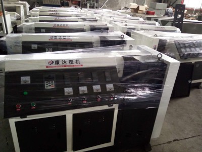 高品質塑料擠出機