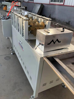 65擠出機應(yīng)用