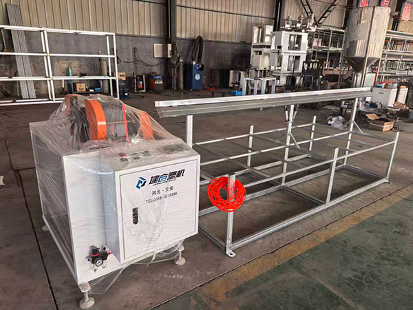 異型材雙鋸盤自動切割機